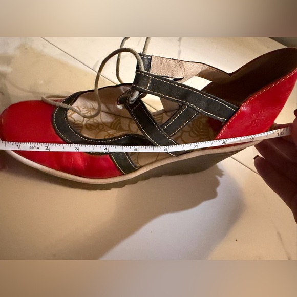 Fly London Lace-Up Patent Leather Wedges – EU 39 / US 9 Fit - Picture 9 of 9